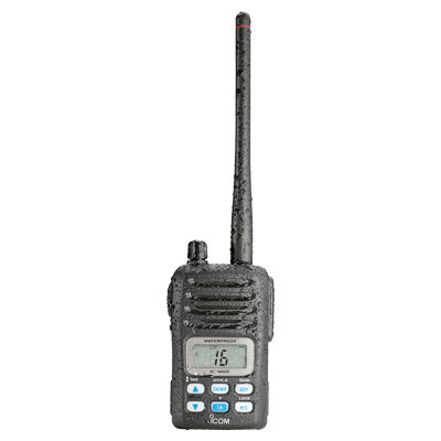 Radio Portátil Marino, 5W, rango de frecuencia Tx:156.025-157.425MHz, Rx:156.050-163.275MHz, sumergible IPX7, canales CAN,USA,INT incluye BP-227 bat (Li-Ion, 1700 mAh), cargador, antena y clip.