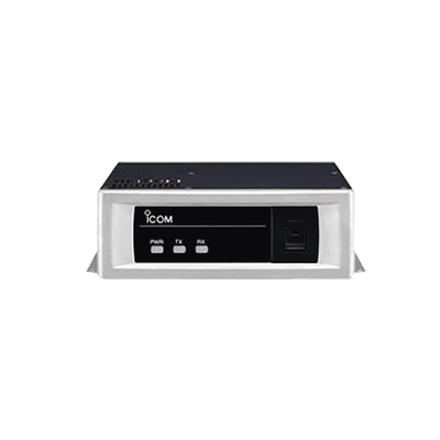 Repetidor compacto NXDN/Analógico, con opción a Sistema Simulcast, Trunking y Multi sitio. UHF, 400-470 MHz, 25-50 Watts, 16 grupos, 30 canales.